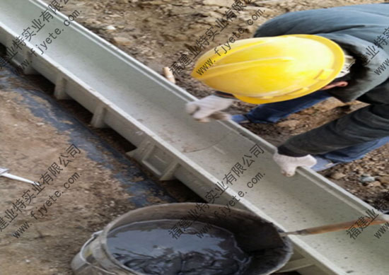 线性排水沟安装02