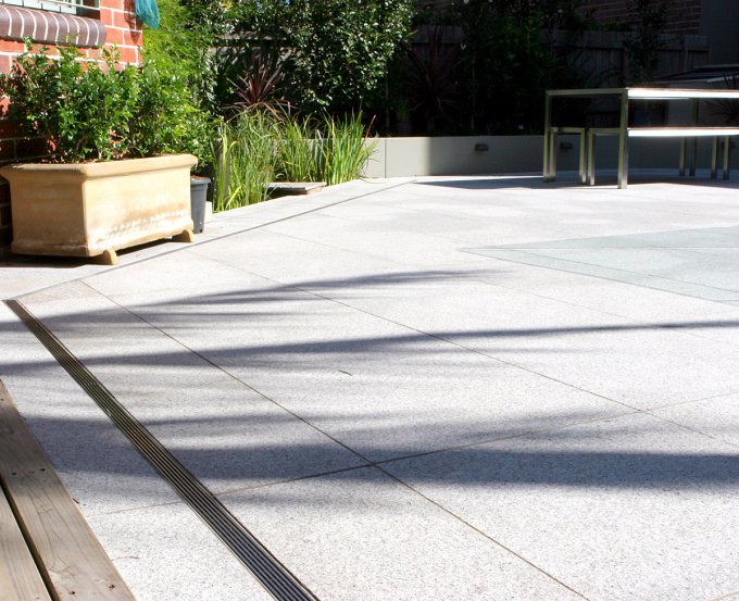 缝隙式排水沟实例